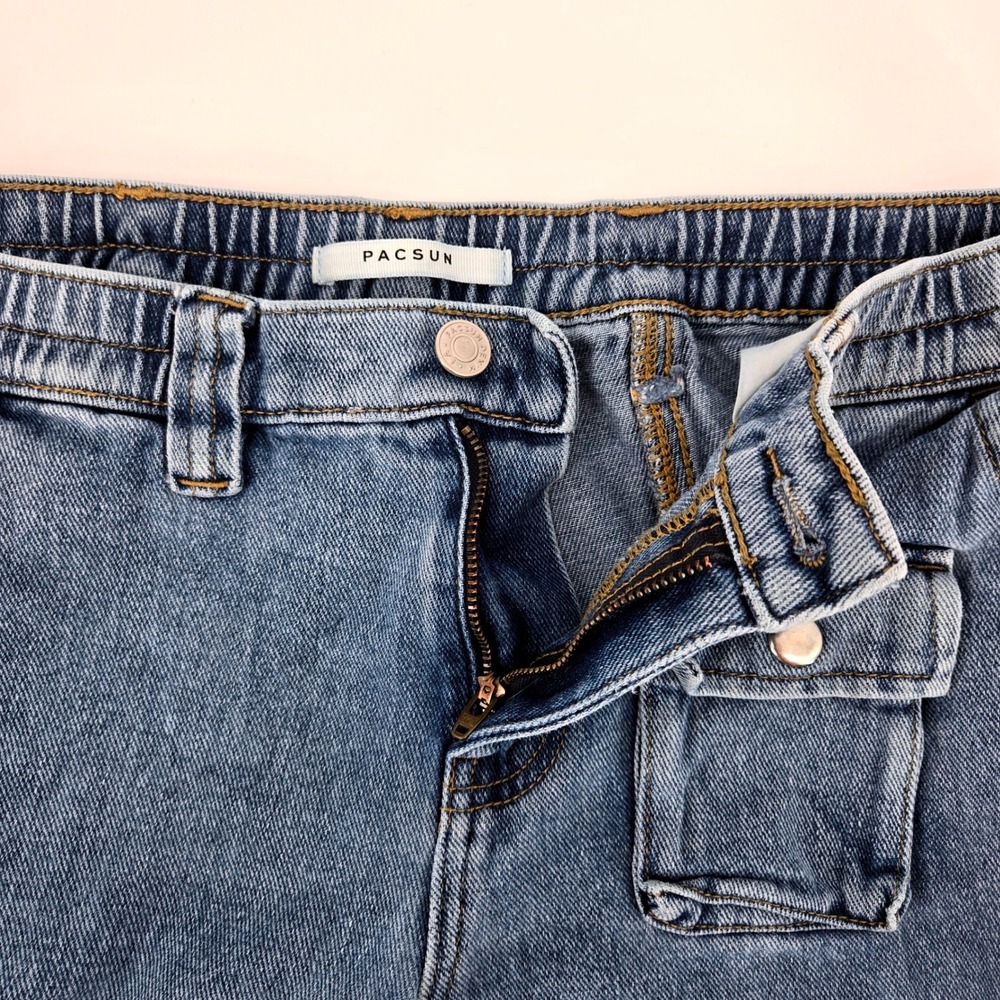 PacSun Puddle Zip Off Low Rise Denim Cargo Pants Medium Wash Jeans Womens Size M - Picture 8 of 13